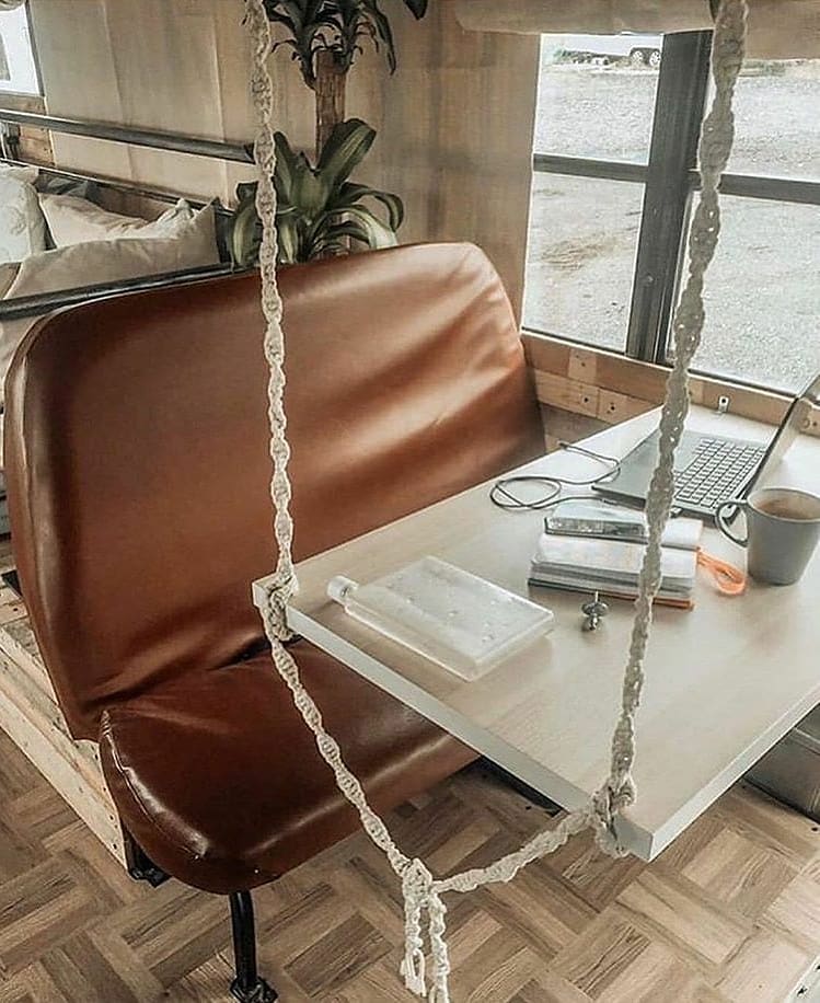 Bus tua ini disulap jadi rumah, 10 hasil potretnya memukau