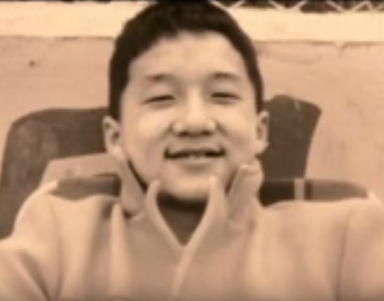 9 Potret transformasi Jackie Chan yang berulang tahun ke-66