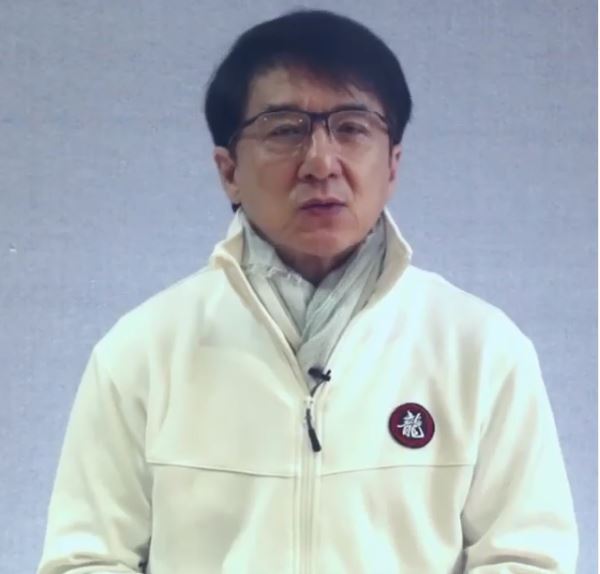 9 Potret transformasi Jackie Chan yang berulang tahun ke-66