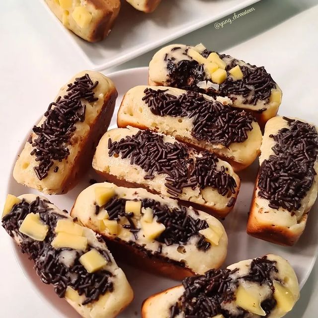 21 Resep jajanan jadul anak SD, mudah, enak, sehat, & bikin nostalgia