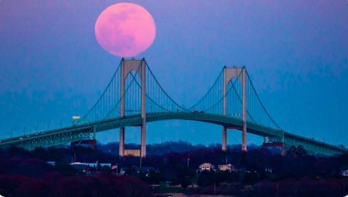 10 Potret penampakan supermoon 2020 dari berbagai negara, menakjubkan