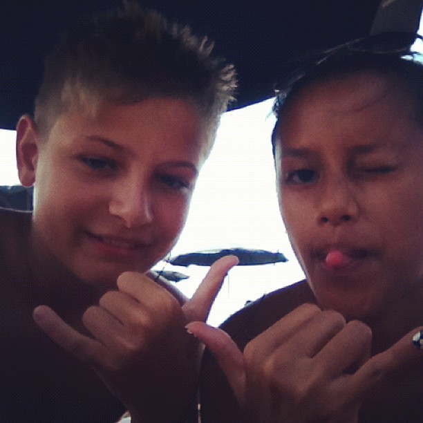 7 Potret Lia Waode & Morris Lange, anak tirinya yang jarang tersorot