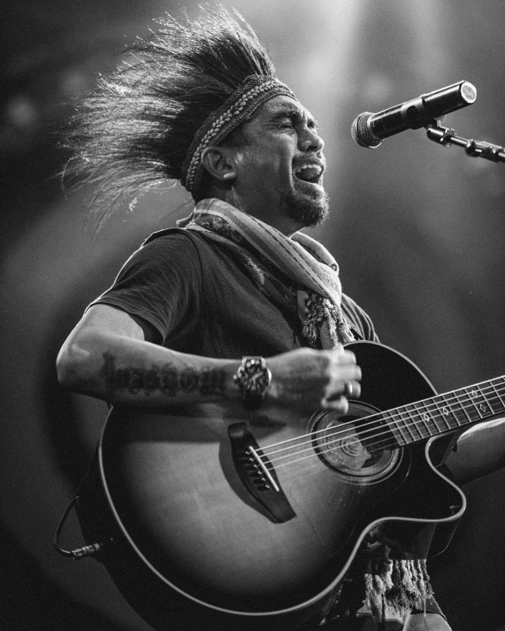 Kenang Glenn Fredly, Maia dan Judika nyanyikan lagu Glenn live di IG 