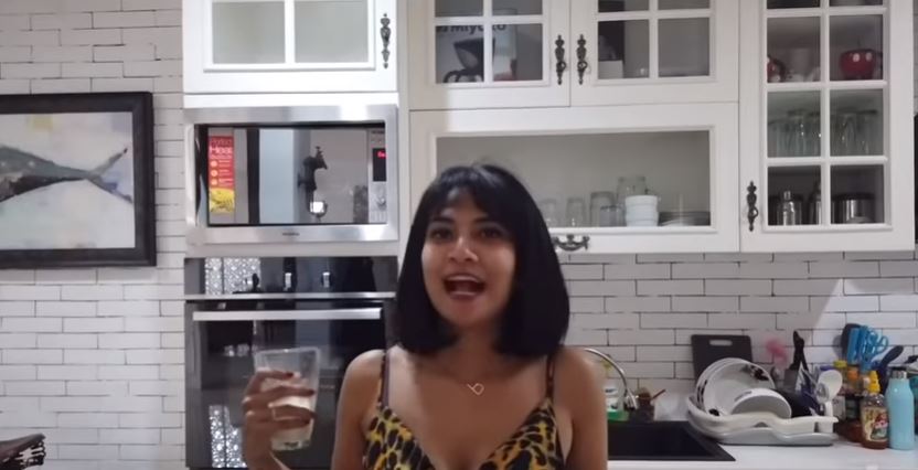 10 Potret rumah Vanessa Angel, bergaya minimalis dan serba putih