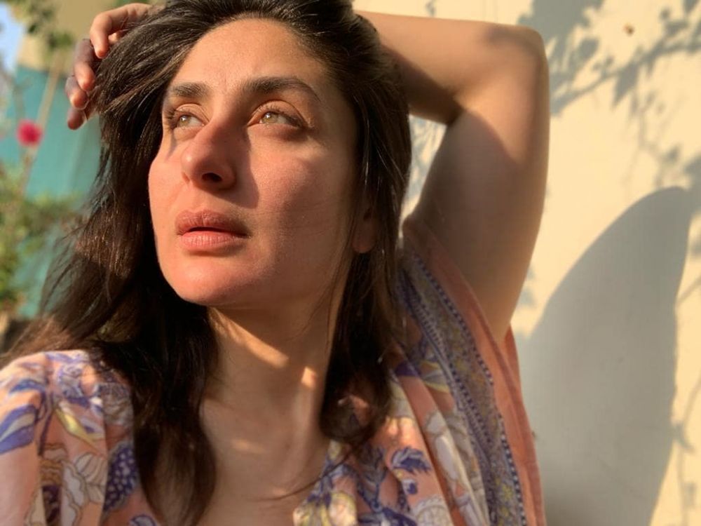6 Potret Kareena Kapoor karantina diri, gaya natural curi perhatian