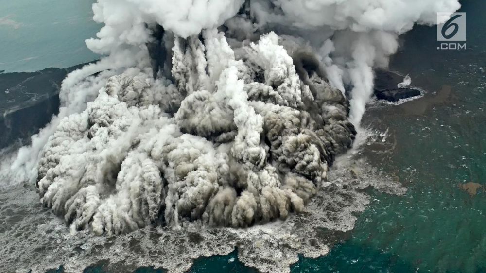 6 Fakta erupsi Gunung Anak Krakatau, tak memicu tsunami