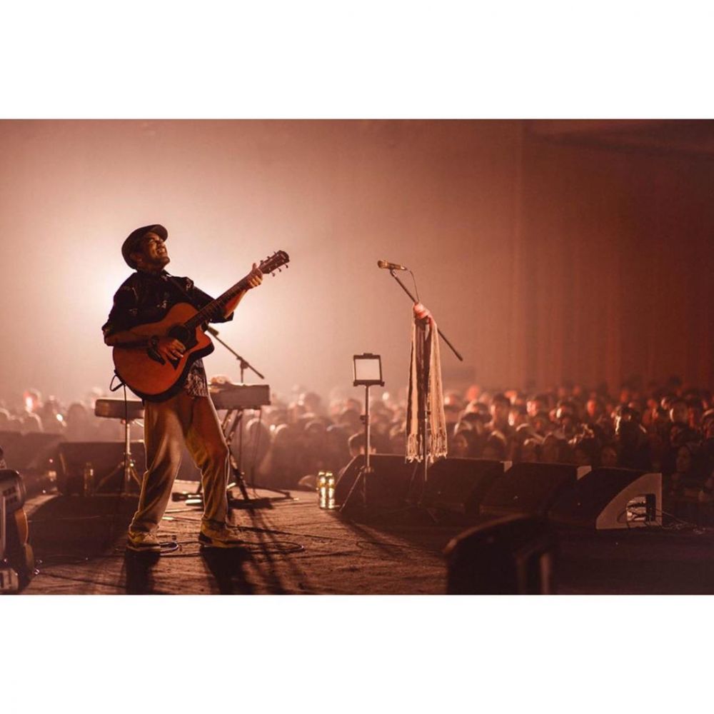 Kisah haru di balik 4 lagu Glenn Fredly ini bikin hati terenyuh