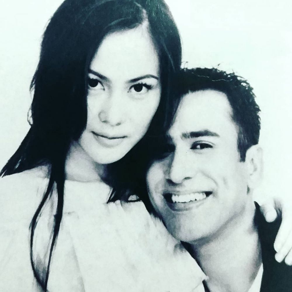 10 Potret lawas Jeremy Thomas, berkarisma sejak muda