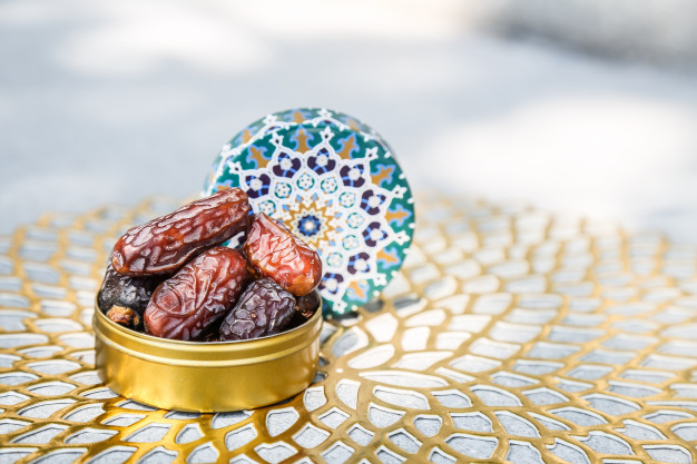 Niat dan doa puasa Ramadhan serta hukum membacanya