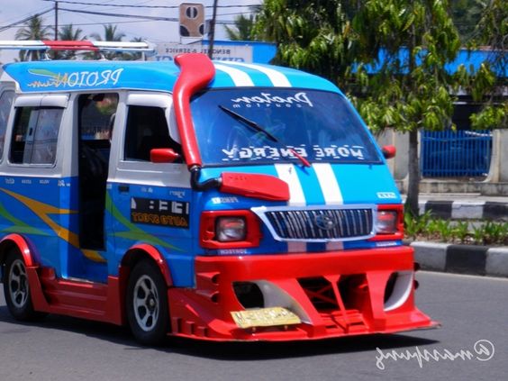  10 Potret modifikasi angkot Padang ini hasilnya bikin melongo