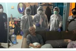 Polisi pakai APD saat penangkapan Tio Pakusadewo, ini alasannya