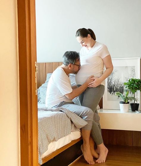 5 Seleb ini bersiap tak didampingi suami saat melahirkan