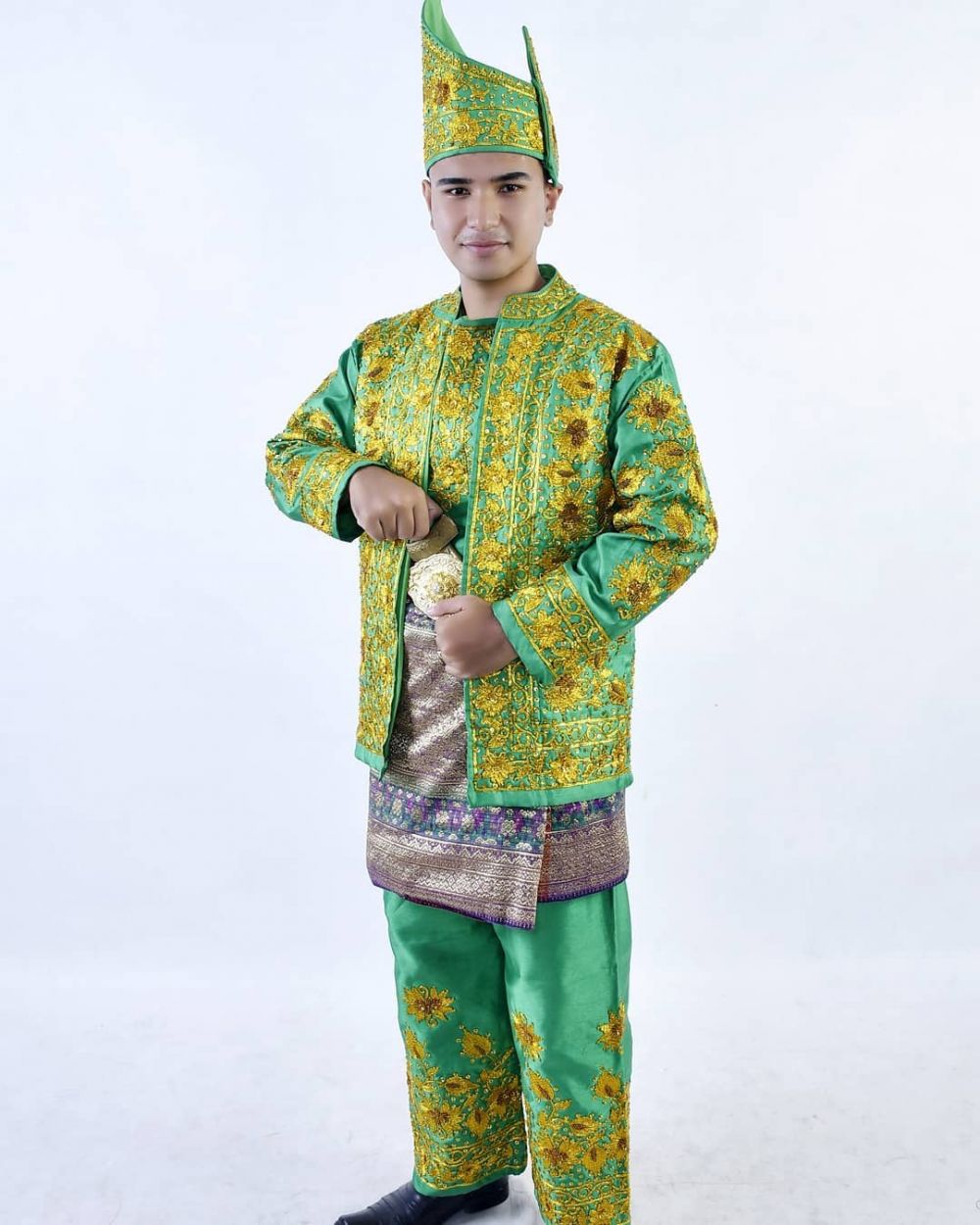 10 Pesona Hari Putra, kekasih baru Lesty Kejora