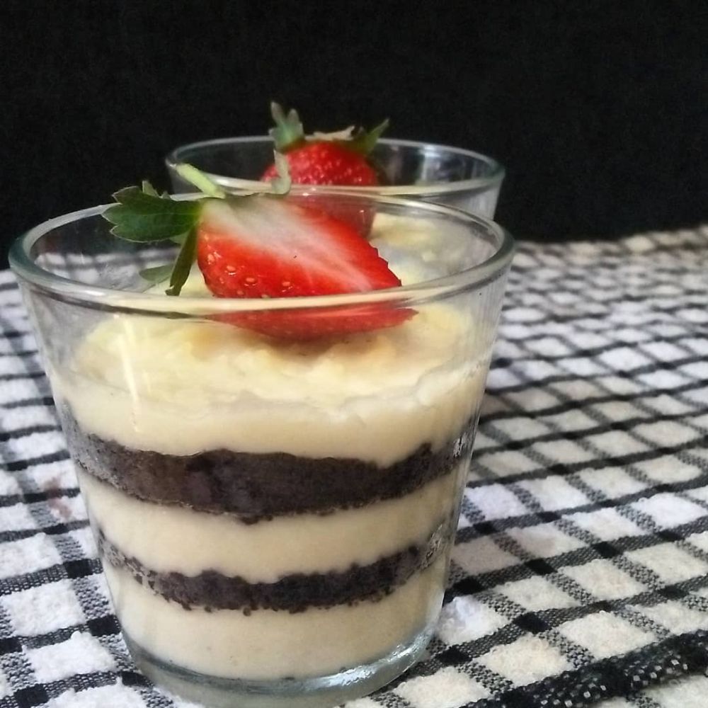 8 Resep camilan dari biskuit, enak & mudah dibuat para pemula