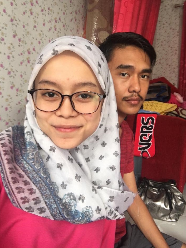 Biasa tampil cetar, 7 pesona Lesty Kejora natural ini manglingi