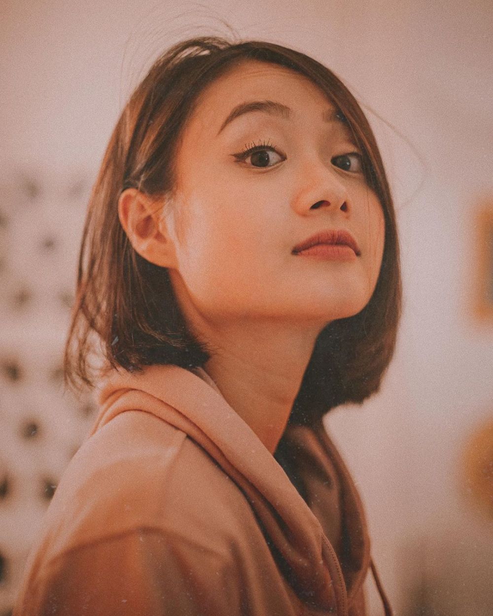 9 Pesona Shindy Huang, pemeran Aria di serial Pretty Little Lia