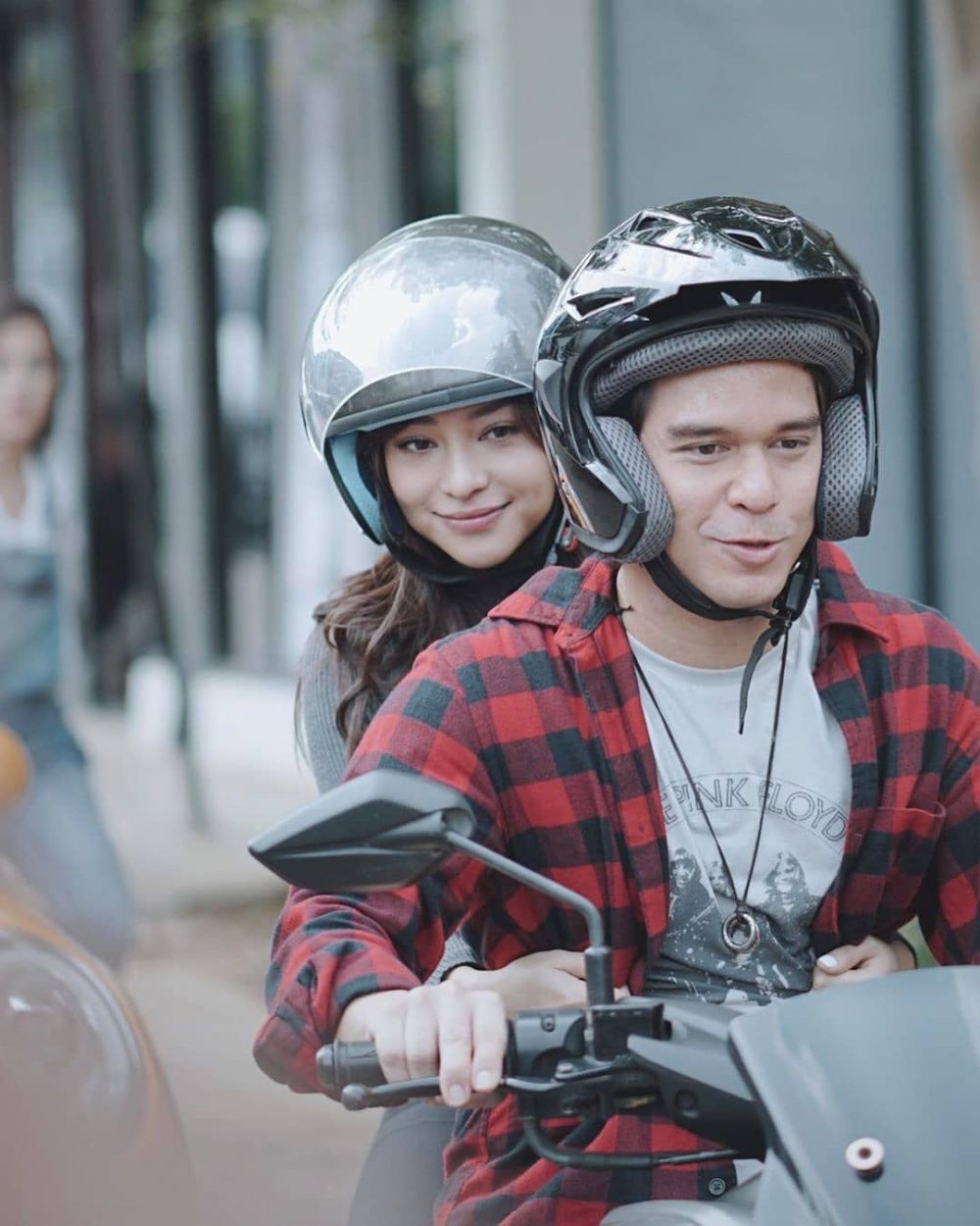 7 Momen kedekatan Rangga Azof & Nikita Willy, friendship goals