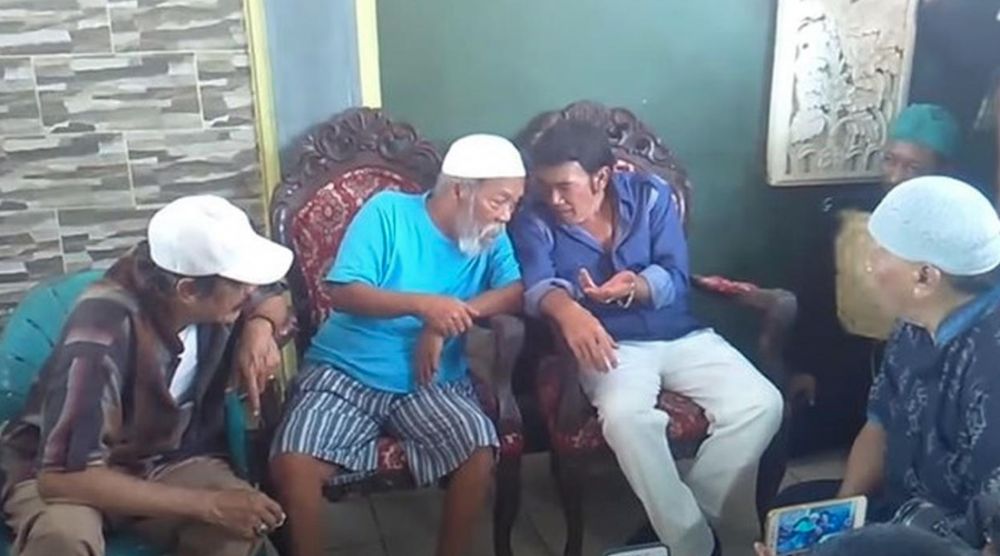 6 Momen reuni grup Soneta, gaya Rhoma Irama curi perhatian