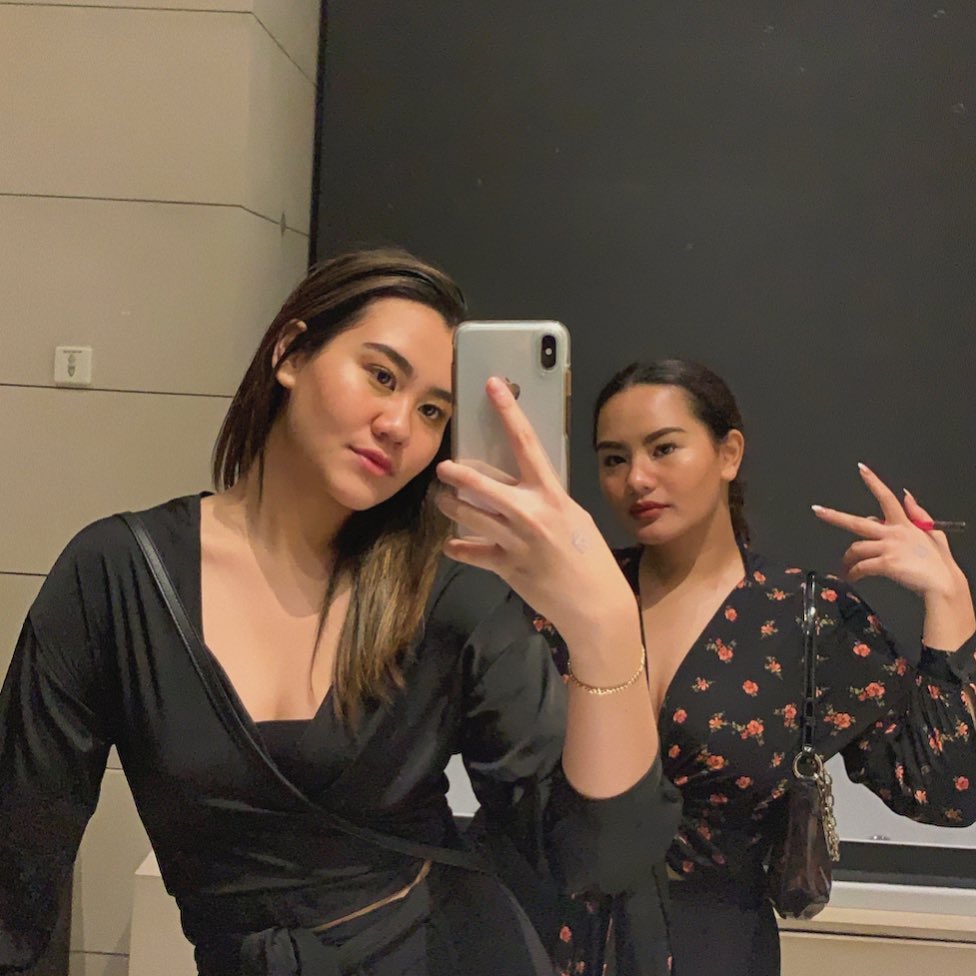 Kakak beradik, ini 6 beda gaya Zahwa Massaid & Aaliyah Massaid