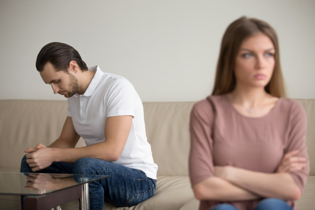 60 Kata-kata untuk suami selingkuh, ungkapan kecewa & menyentuh