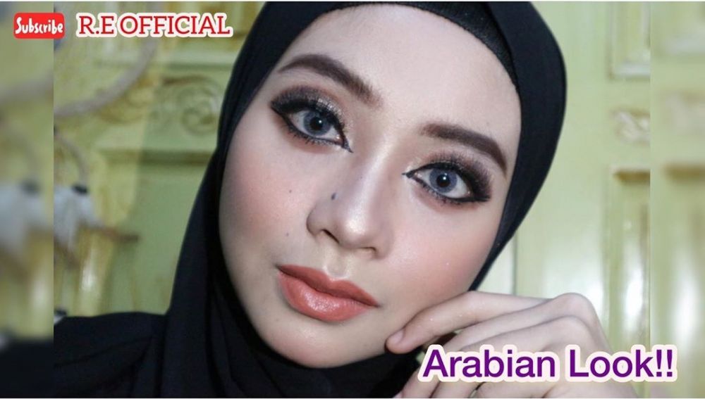 Pesona 6 penyanyi dangdut dandan meski di rumah, curi perhatian