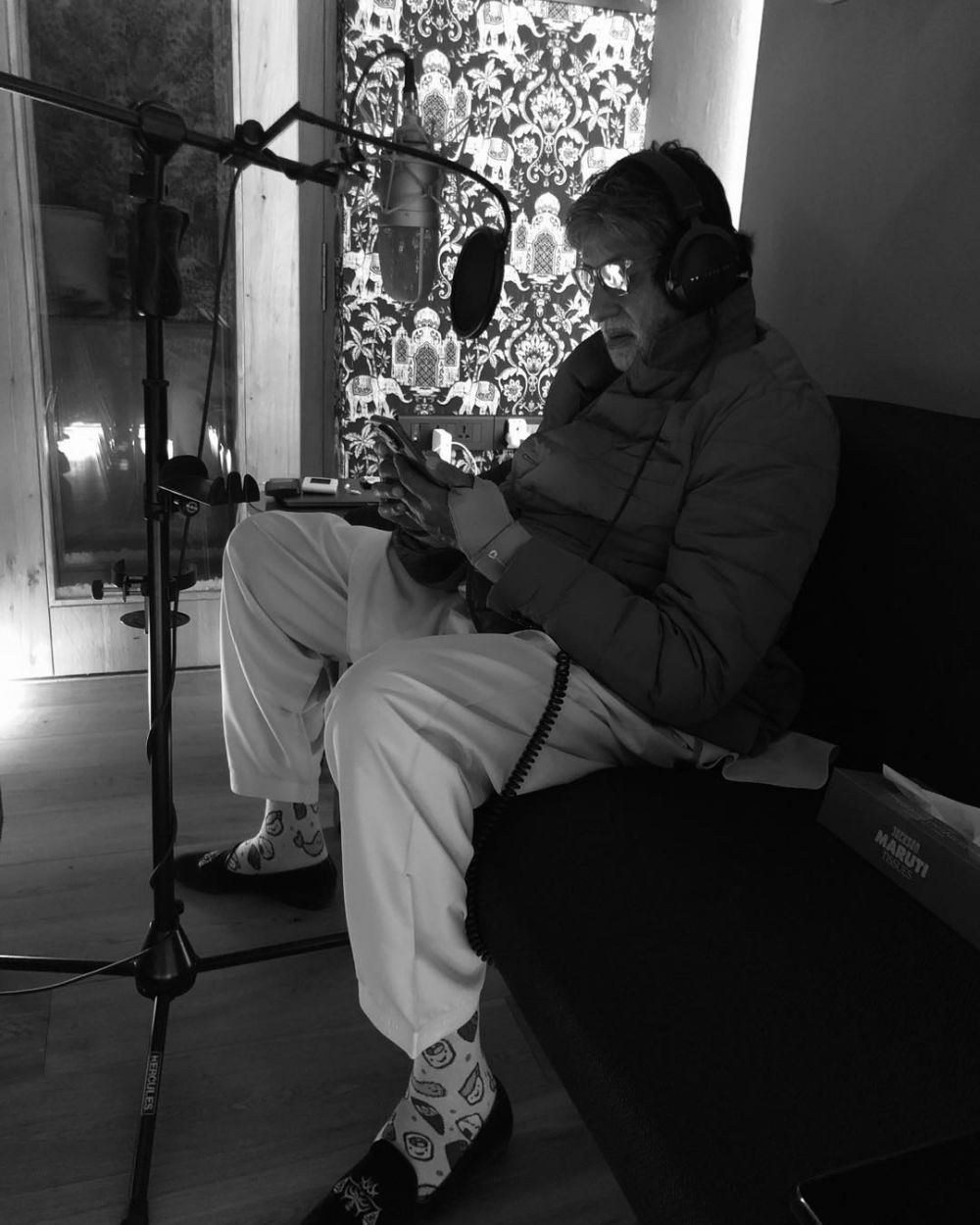 7 Potret terbaru Amitabh Bachchan, makin berkarisma