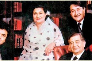 4 Anggota keluarga Rishi Kapoor ini juga seleb papan atas India