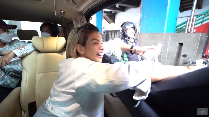 11 Momen Nikita Mirzani berbagi rezeki saat wabah corona, salut