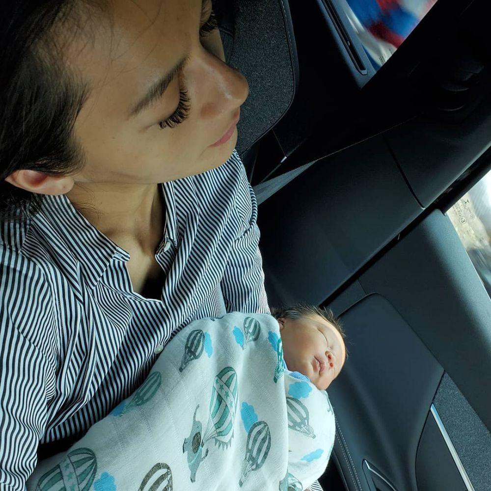 7 Potret Paula Verhoeven saat tidur, sering diusili Baim Wong