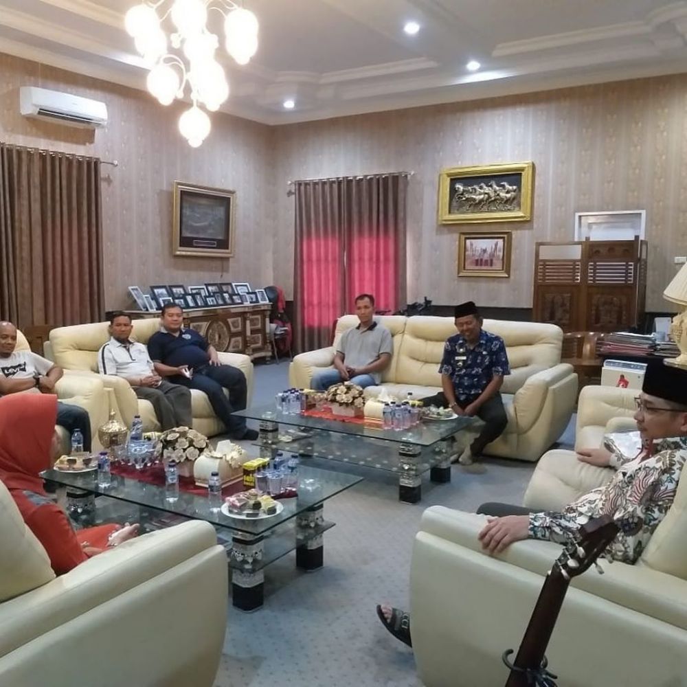 8 Potret penampakan ruang kerja Pasha Ungu, fasilitas komplet