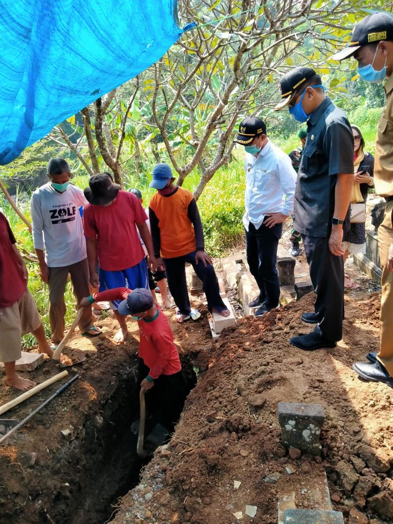 6 Momen haru pemakaman Didi Kempot, dihadiri ratusan pelayat