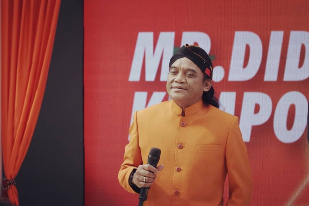 Kisah 7 penyanyi awali karier dari pengamen, termasuk Didi Kempot