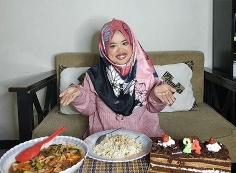 9 Potret rumah Kekeyi di Nganjuk, halamannya jadi sorotan