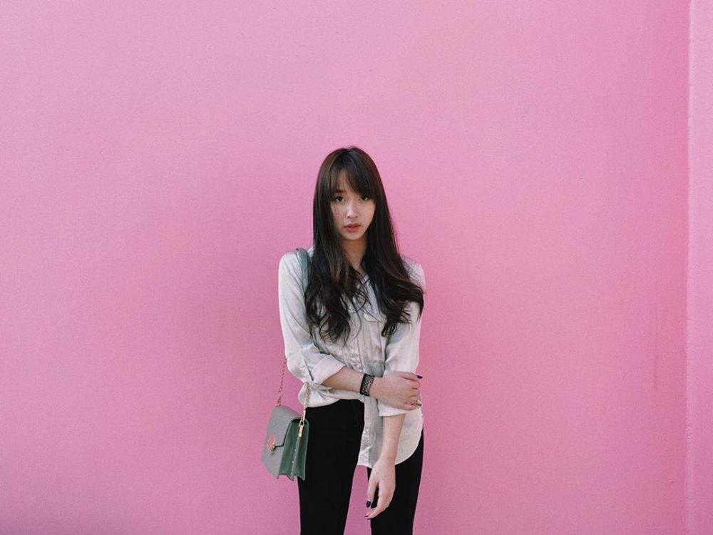9 Potret Dita Karang, member K-pop asal Indonesia yang segera debut