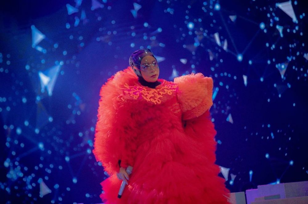 Tak hanya jago nyanyi, 5 musisi ini juga jadi produser film