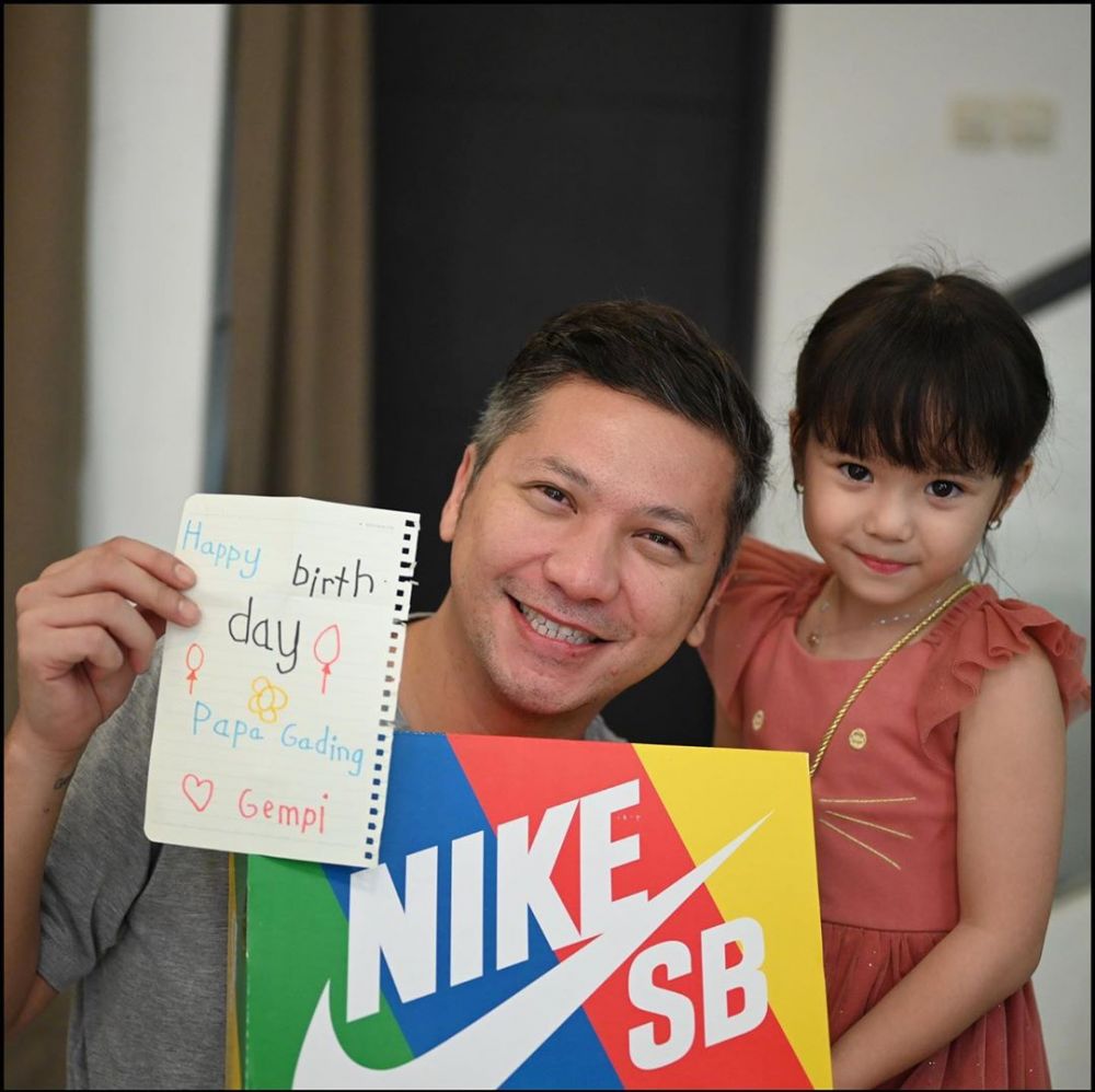 Gading Marten ultah, ucapan manis Juria Hartmans ini jadi sorotan