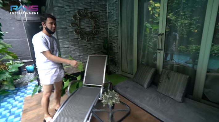 11 Potret rumah bujangan Raffi Ahmad, desainnya curi perhatian