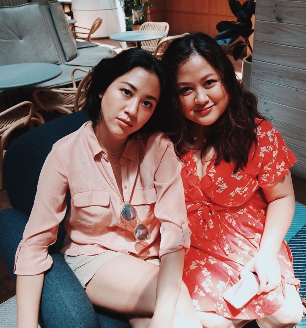 10 Potret kedekatan Sherina Munaf bersaudara, sibling goals banget