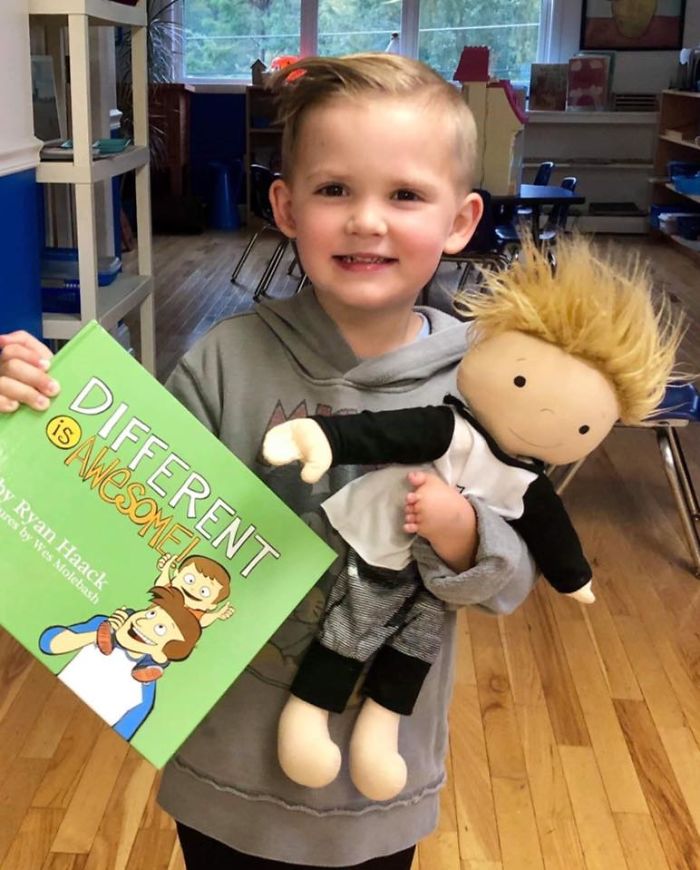 15 Potret boneka khusus anak disabilitas, menyentuh hati