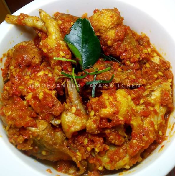 25 Resep ayam pedas spesial, enak, sederhana, dan praktis