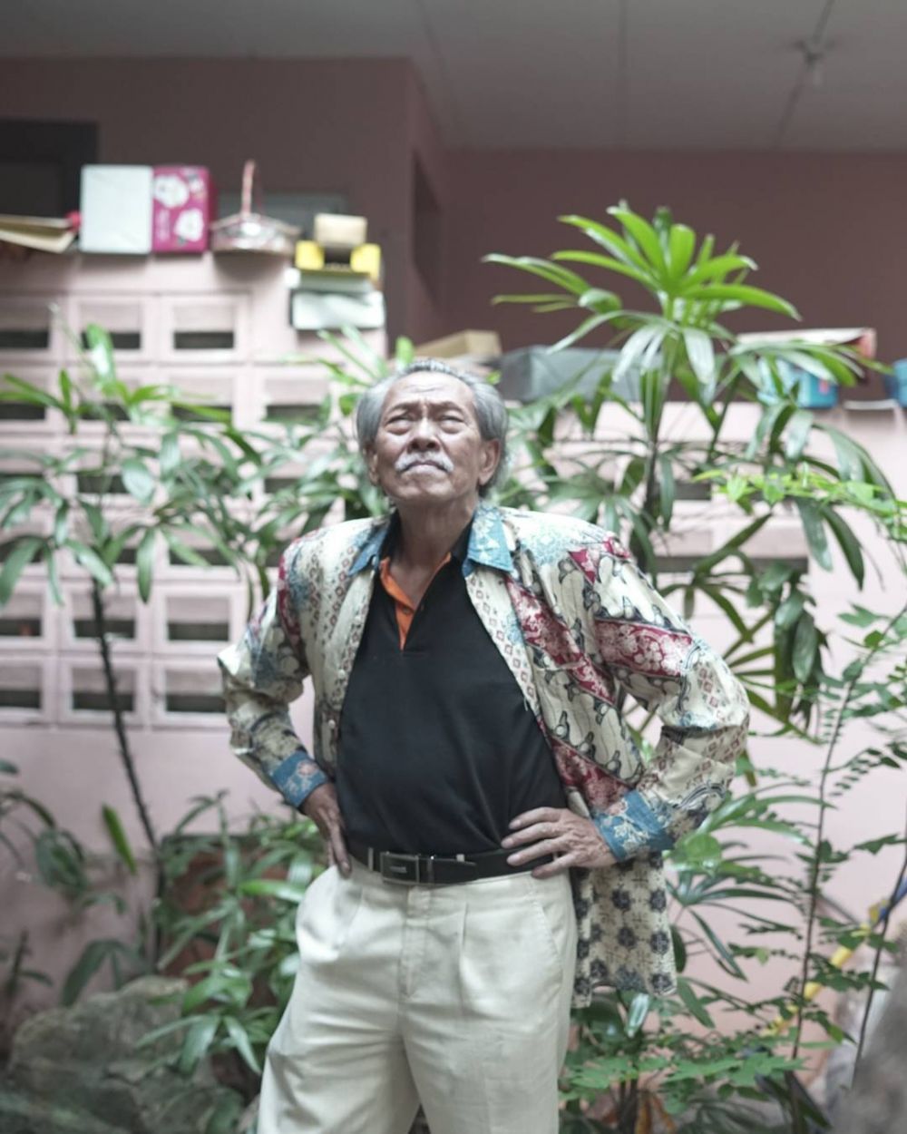 5 Kisah perjuangan Henky Solaiman lawan kanker usus, berhenti akting