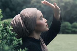 5 Inspirasi tren hijab stylish untuk tampilan saat Lebaran