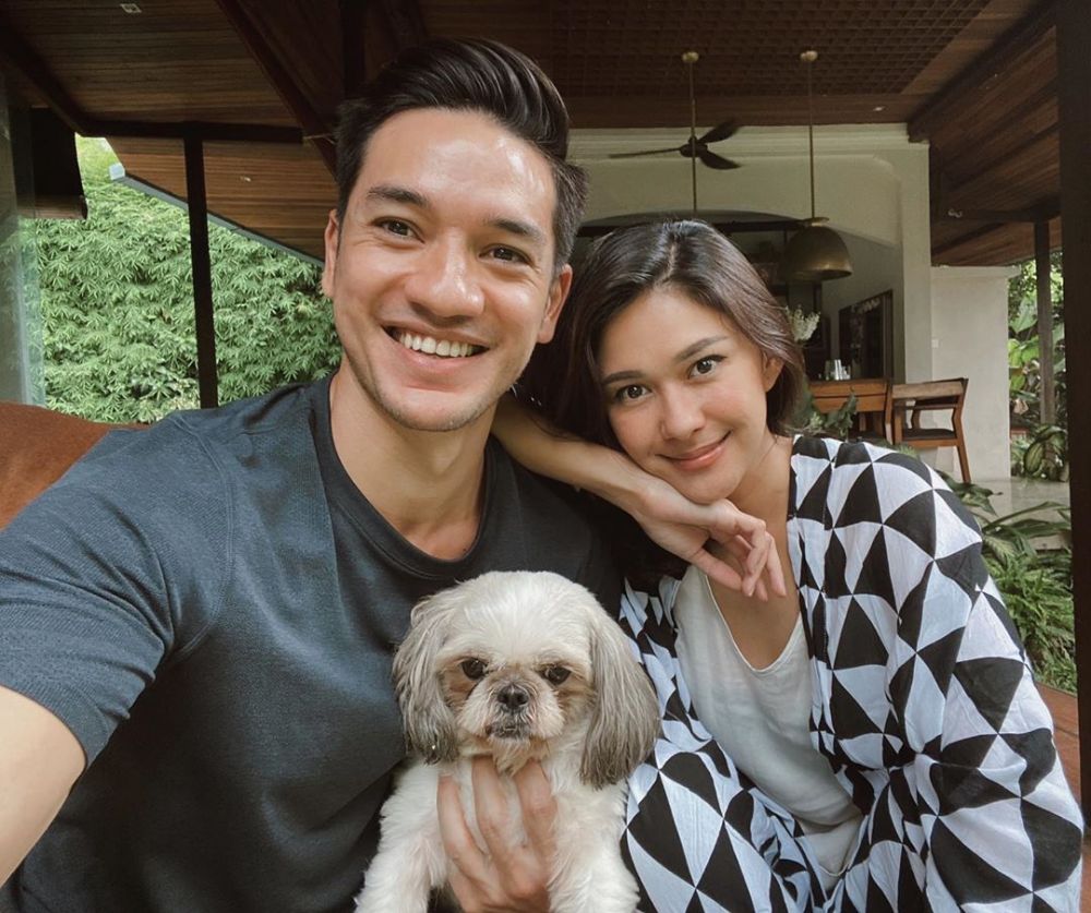 14 tahun bersama, ini 10 potret romantis Nana Mirdad & Andrew White