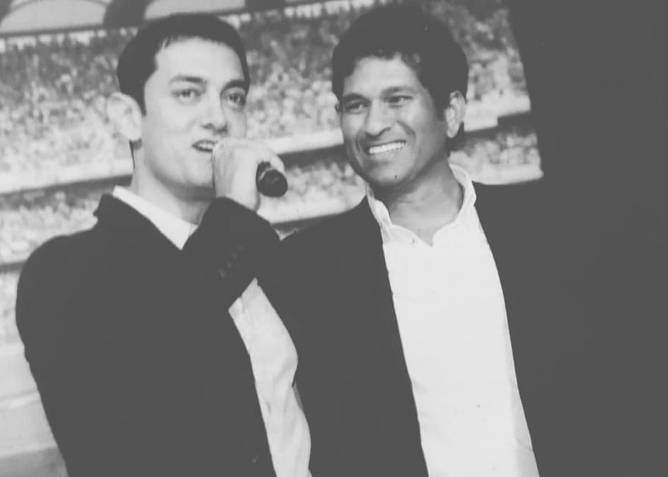 10 Potret lawas aktor Aamir Khan, pesonannya nggak luntur