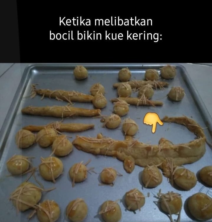 10 Potret gagal kue kering untuk Lebaran ini bikin ngakak