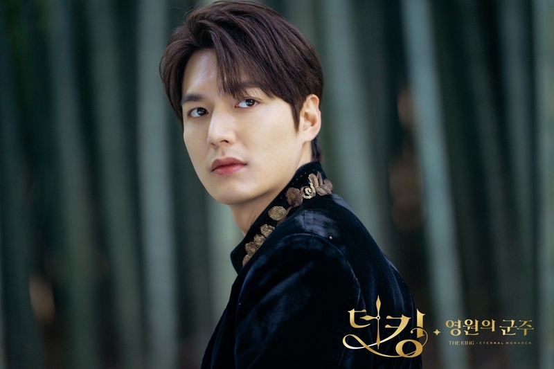 Beda 7 gaya rambut Lee Min ho di film dan drama karismatik