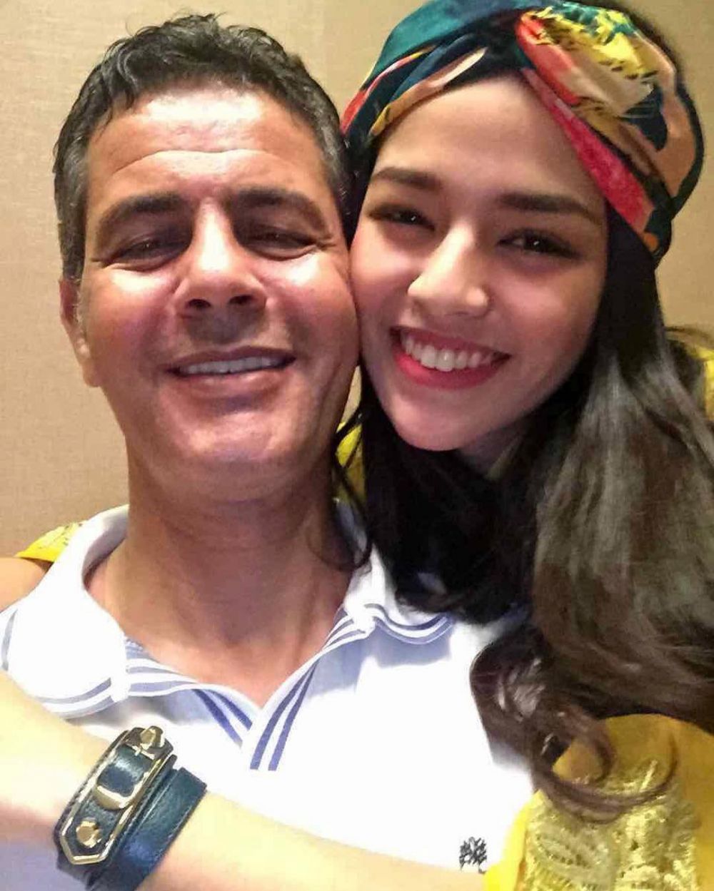 10 Potret kedekatan Susan Sameh & sang ayah yang berdarah Mesir