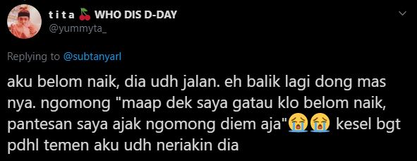 12 Kejadian konyol warga +62 saat naik ojek online, ada-ada aja
