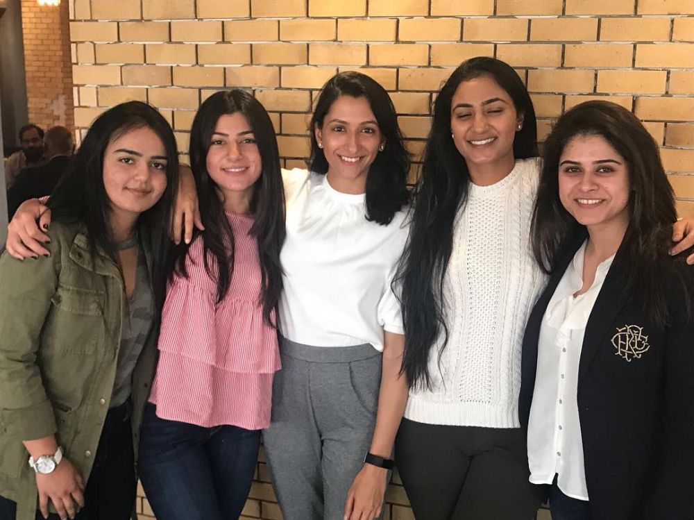 8 Pesona Anisha Padukone, adik Deepika Padukone yang juga atlet