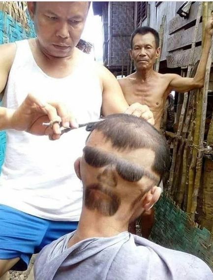 9 Kegabutan kocak karena lama di rumah ini bikin geleng kepala